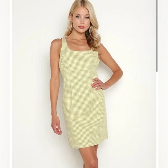 Levi’s Roy Structured Dress in Green Gingham - Picture 6 of 11